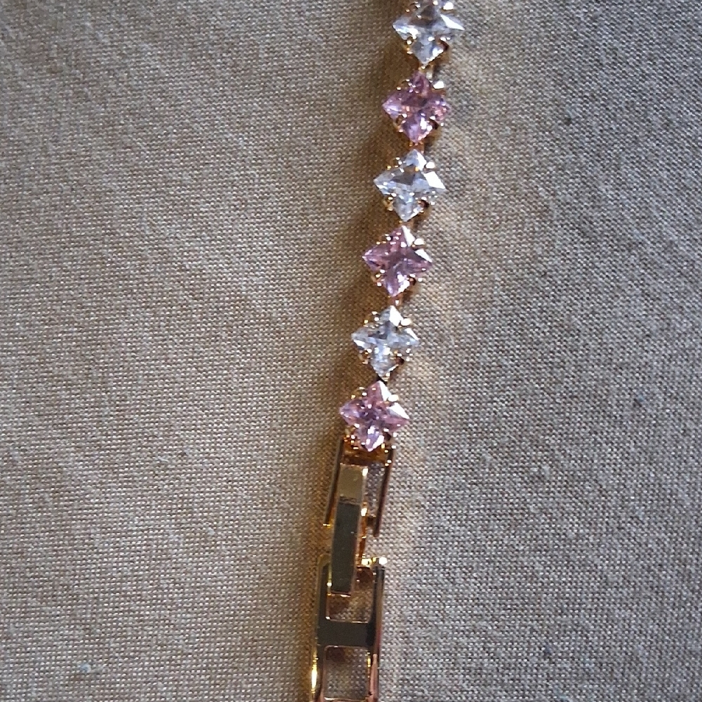 18KT MOISENITE GOLD FILLED. Tennis Bracelet - HYPOALERGENIC.RETAIL 299.00 - Picture 3 of 5